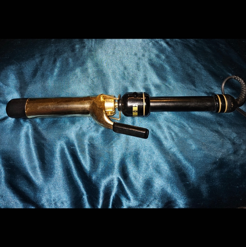 Hot Tools curling iron